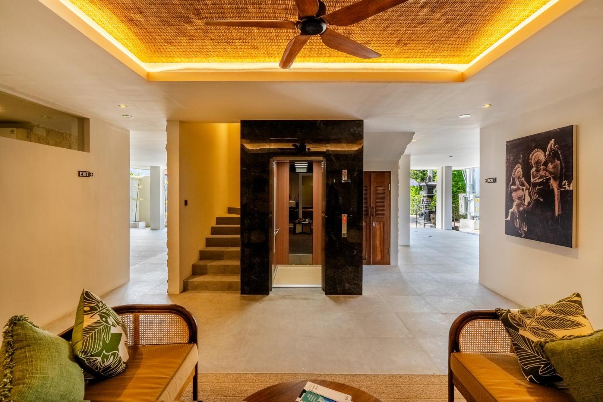 Avanya Luxury Center Of Aparthotel Seminyak (Bali)